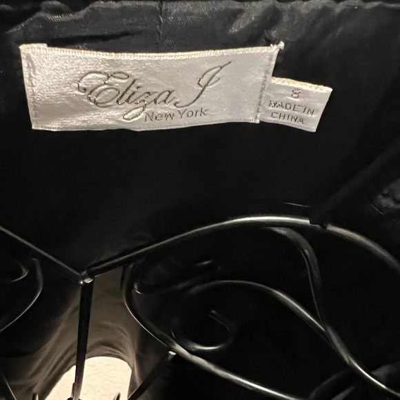 Eliza J Strapless Black Cocktail Dress Size 8 - Picture 3 of 3